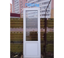 Дверь пластиковая б.у