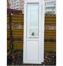 Пластиковая дверь  б\у